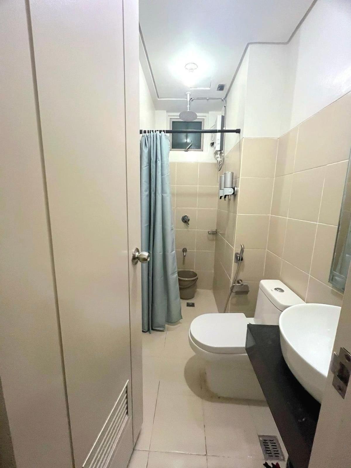 Mandaluyong Pioneer Woodlands B&B 외부 사진